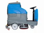 7800 M2/Hr Ride-On Floor Scrubber - Image 3