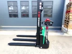 2.5-3 And 3.5 M 1.2 Ton Lithium Battery Rental Forklifts - Image 3