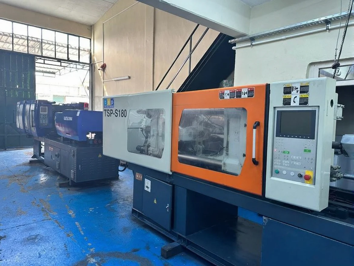 nth54gyqgnrmt0cvmjnse7q5h4 180 Ton Servo Motor Plastic Injection Machine with Revision - Image 1