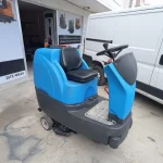 Riding Floor Cleaning Machine