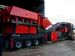 General 944 Mobile Crushing Screening Plant