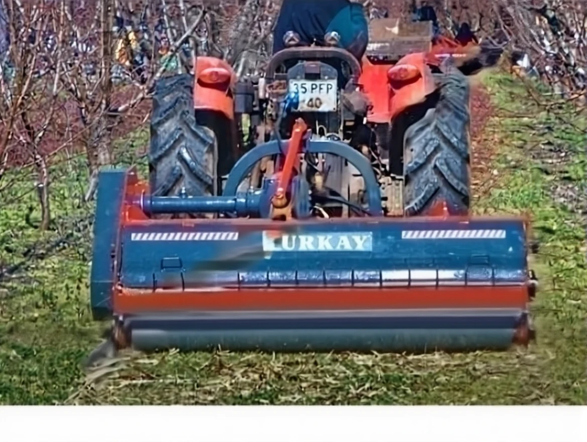 q5qp3kq3e5rmw0cvndf8w9yscg 1850 cm Vertical Blade Stalk Shredding Machine - Image 1