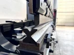 Ums 3X220 Ton Cnc Press Brake & 3X10 Mm Angle Adjustable Cnc Shear Tool - Image 8