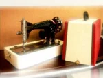 Home Type Sewing Machine Wooden Leather Covered Carrying Case - Image 2