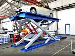 3 Ton Capacity 3.5 Meter Travel Scissor Car Lift - Image 3