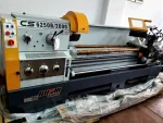 CS6250BX2000 Ø 500x2000 Universal Lathe Machine