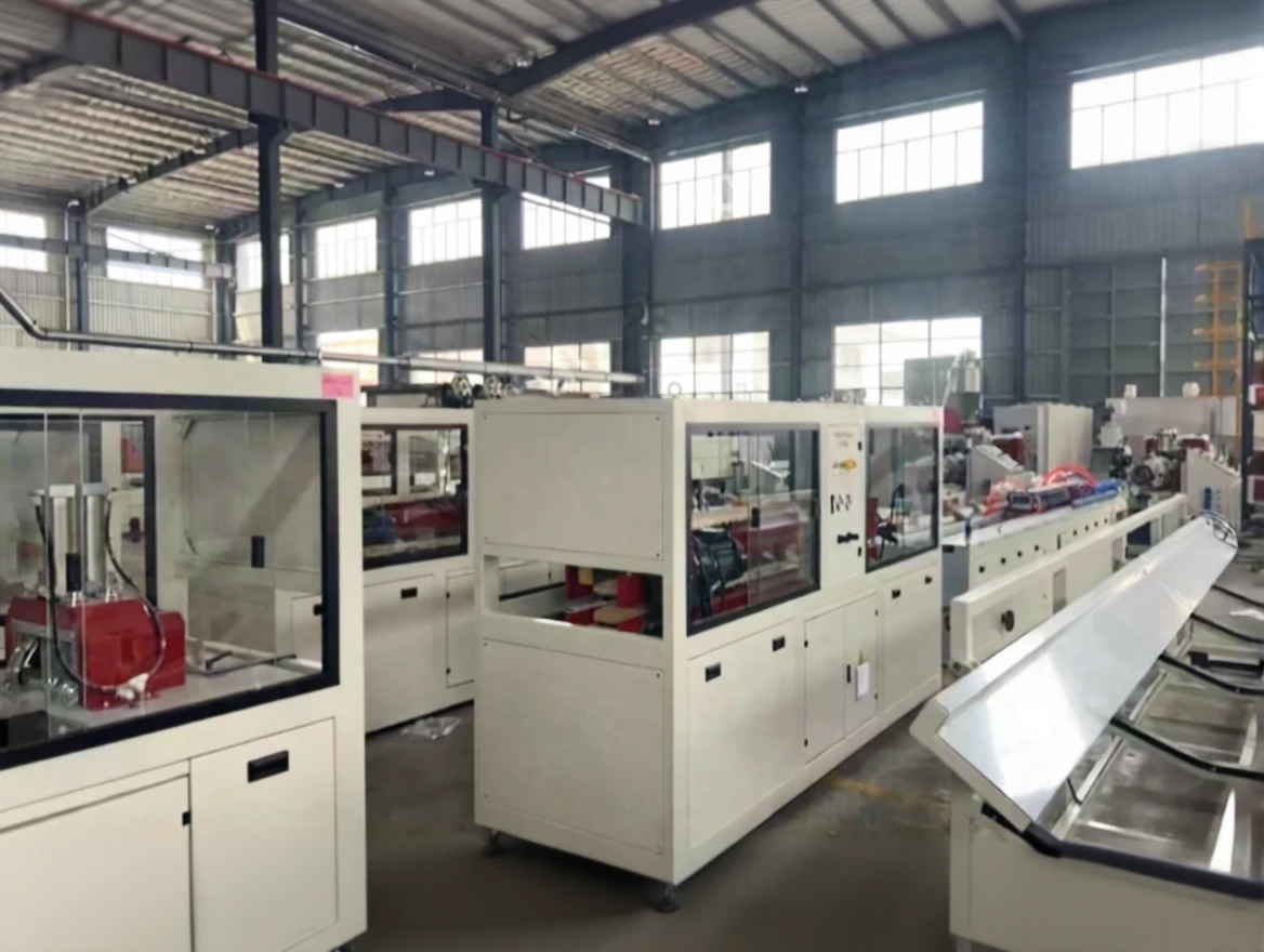 s5q41hf3csrmy0cvme8tkpqvkg Wpc Profile Door Extrusion Line - Image 1