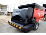 Garden Type Solid Fertilizer Spreading Trailer - Image 8