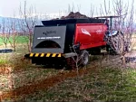 Garden Type Solid Fertilizer Spreading Trailer - Image 3