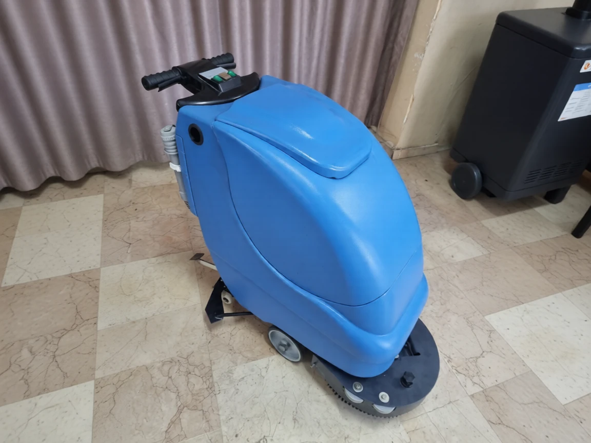 tmw7r5wyp5rmy0cw7ywr1xq8gm Guaranteed Like New Battery-Powered Floor Cleaning Machine - Image 1