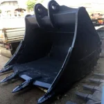 Komatsu PC 700 Excavator Bucket