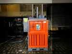 Vertical Baler Press 650 Kilogram (65 Ton) Waste Paper Recycling Machine - Image 2