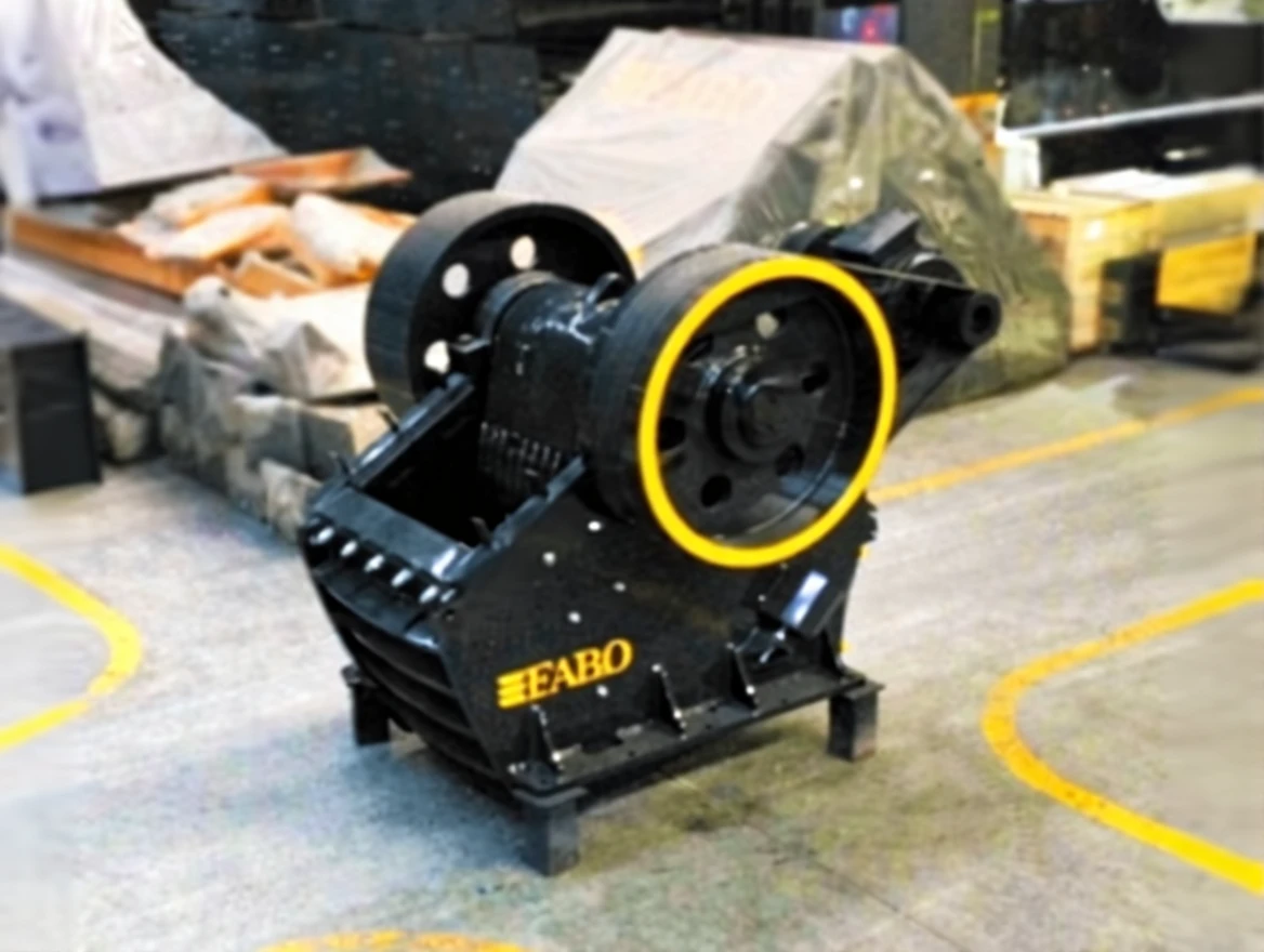 vqfa3bp3phrmw0cvazca509ms4 120-180 Tons / Hour Jaw Crusher - Image 1