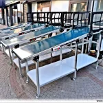 Plastic Injection Machine Conveyor - Cabin Protected Conveyor