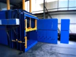 Tire Vertical Waste Paper Baler Press - Image 5