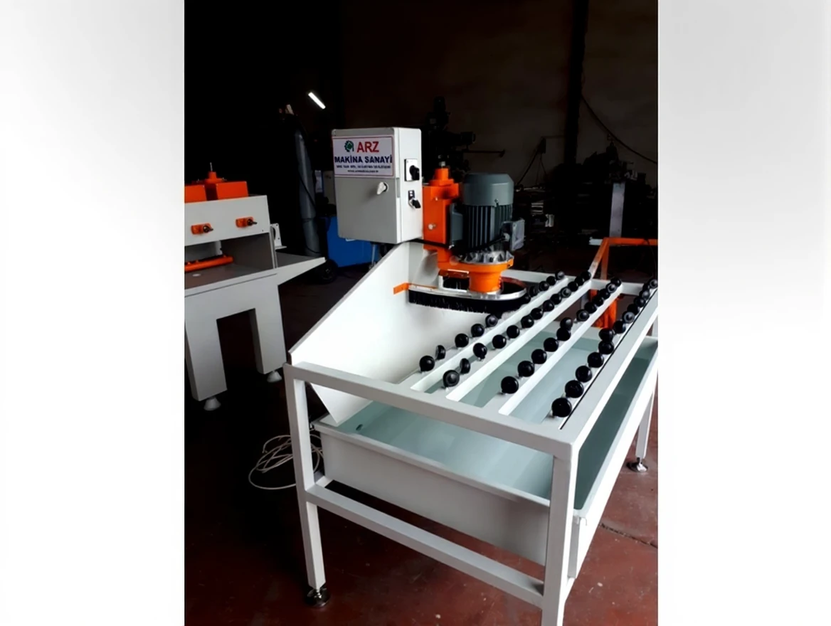 wb6vw8rf65rma0cv3hw96jcek8 Manual Handheld Glass Bevelling Machine - Image 1