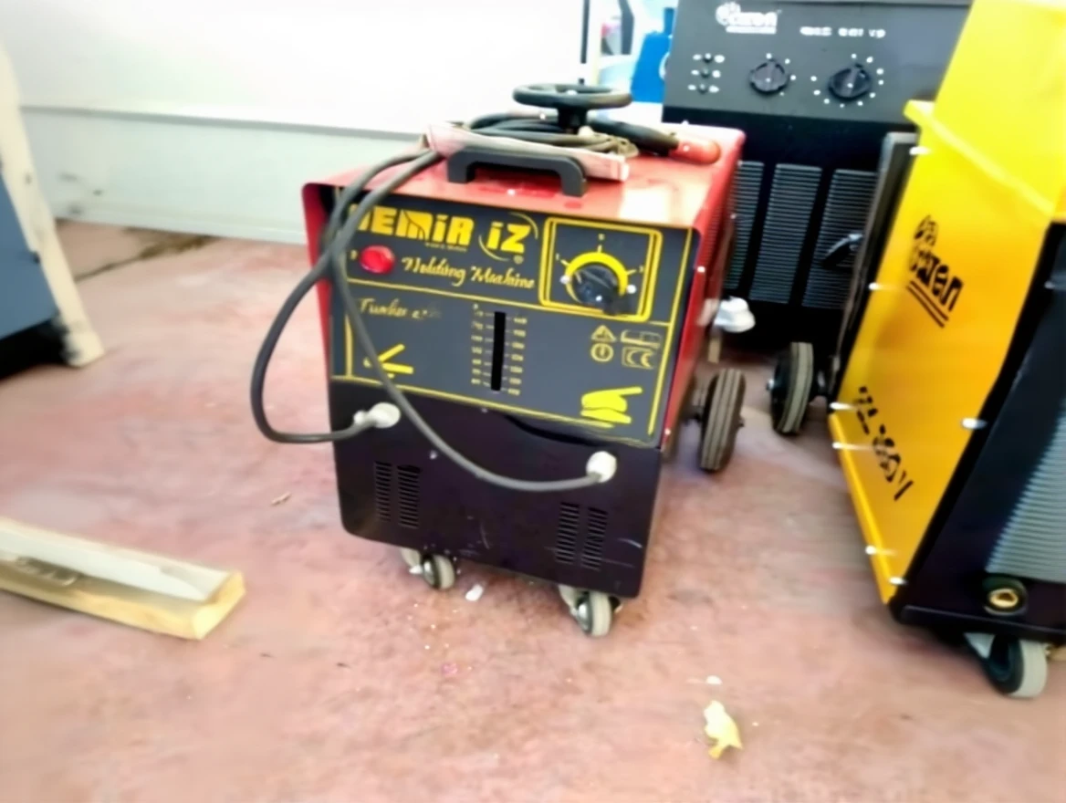 wwkxrac0asrma0cv34yr36e8n0 TURBO 400 Ac Gas Welding Machine - Image 1