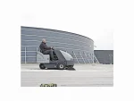 SR 1601 Driver Floor Sweeping Machine - Image 2