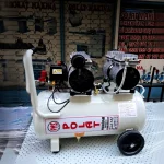 50 Lt Oil-Free and Silent Compressor