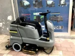 Karcher B 140 Rental Equestrian Floor Cleaning Machine - Image 4