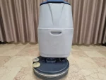 60 liters (430mm) Pusher Floor Cleaning Machine - Image 9