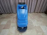 Guaranteed Like New Battery-Powered Floor Cleaning Machine - Image 8