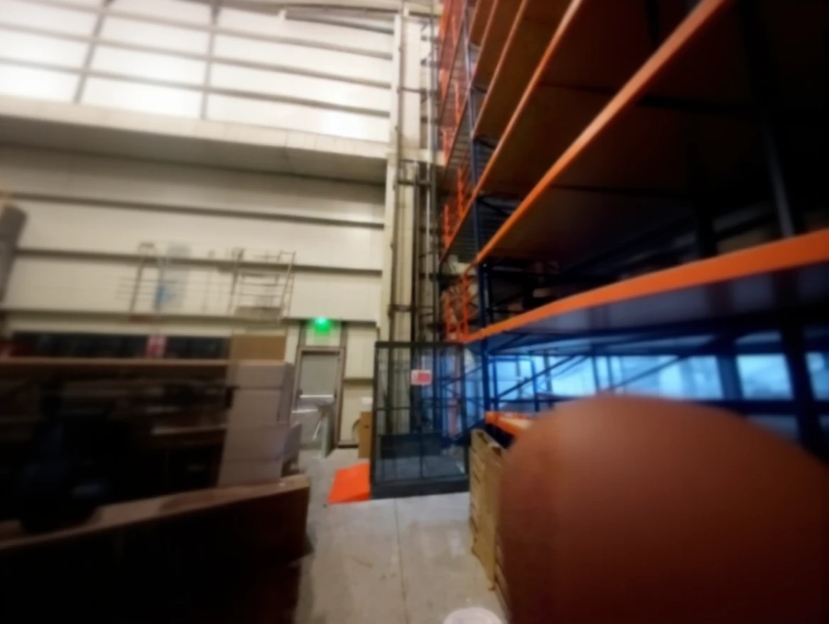 xvt9mtxsh5rma0cttmtv8cshdg Single Column 1 Ton 5 Meter Sight Hydraulic Cargo Elevator - Image 1