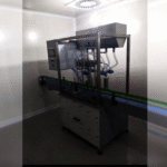 100-1000 Ml 10 Nozzles (800-2500 Pieces / Hour) With Stainless Automatic Liquid Filling Machine