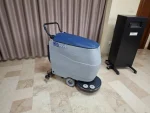 60 liters (430mm) Pusher Floor Cleaning Machine - Image 7