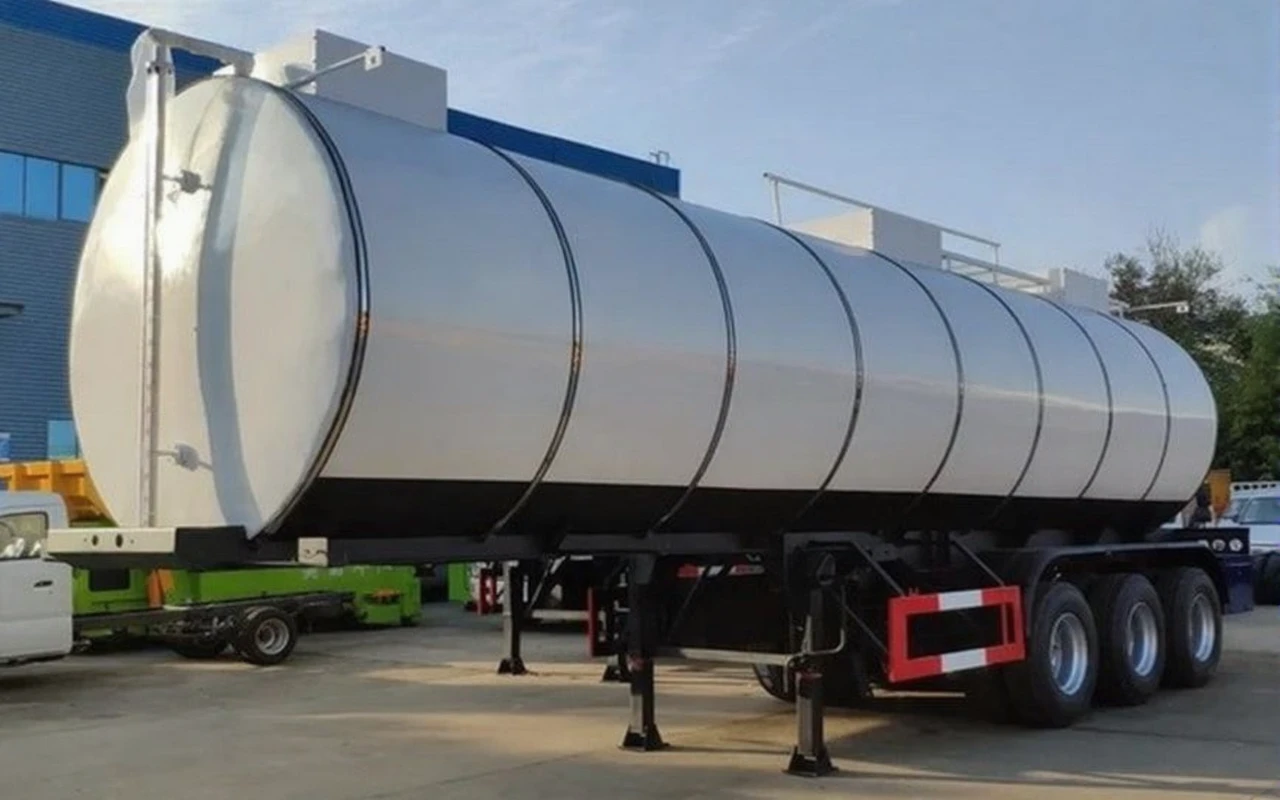 zfxstgse6xrmr0cv9zvra8hgk8 20,000 Liter Roley Bitumen Tank - Image 1