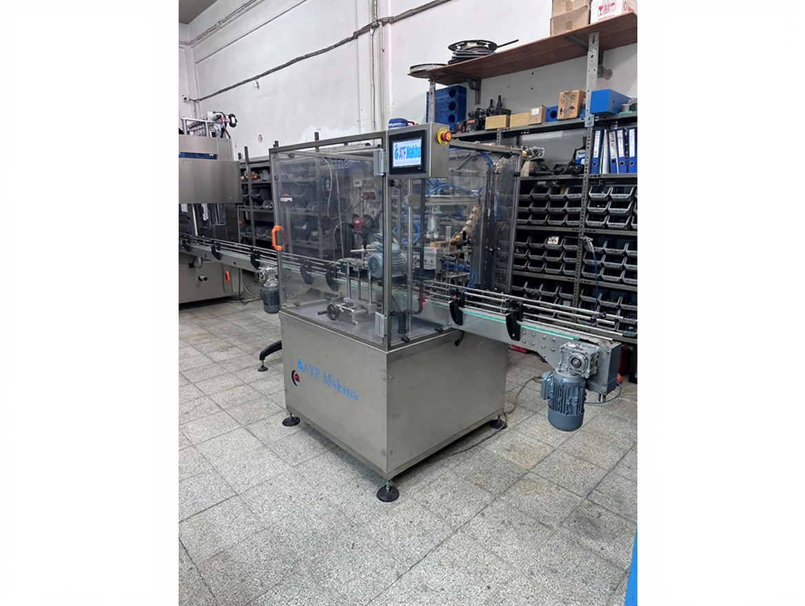 zrqd86t9mhrme0ctn7qsb9rec8 Pick Place Cover Closing - Image 1